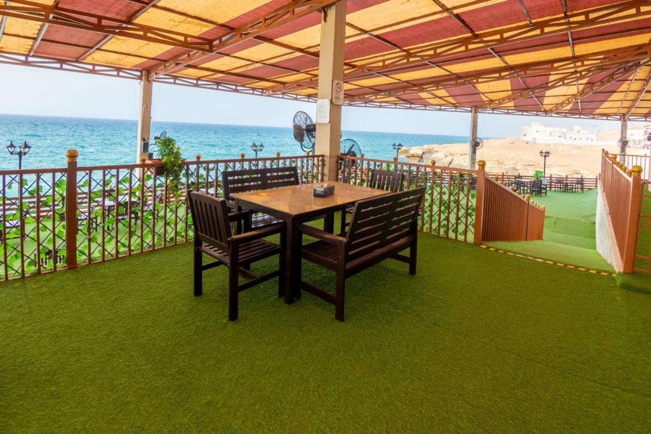 Sur Bandar Al Ayjah Hotel Apartments Εξωτερικό φωτογραφία