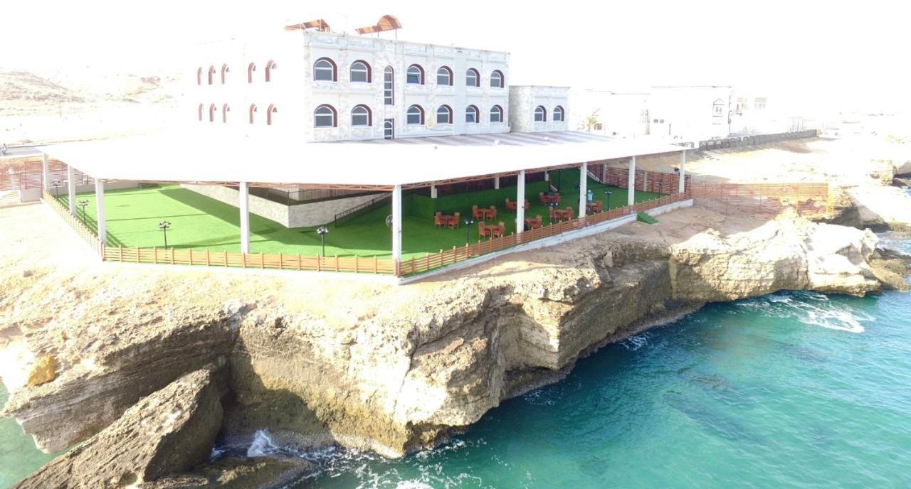 Sur Bandar Al Ayjah Hotel Apartments Εξωτερικό φωτογραφία