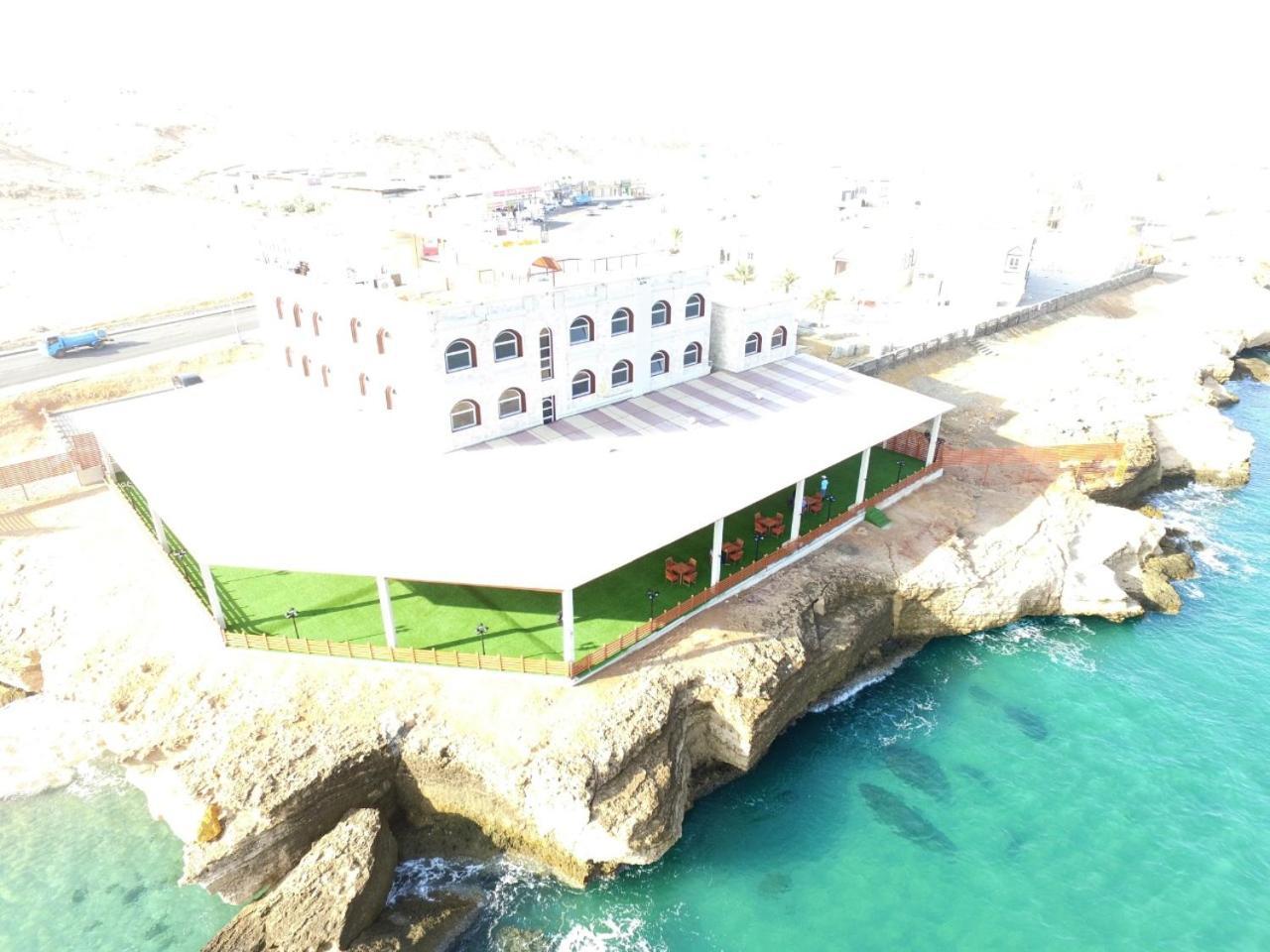 Sur Bandar Al Ayjah Hotel Apartments Εξωτερικό φωτογραφία