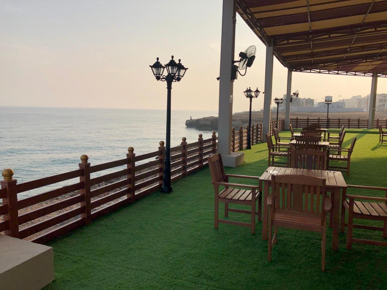 Sur Bandar Al Ayjah Hotel Apartments Εξωτερικό φωτογραφία