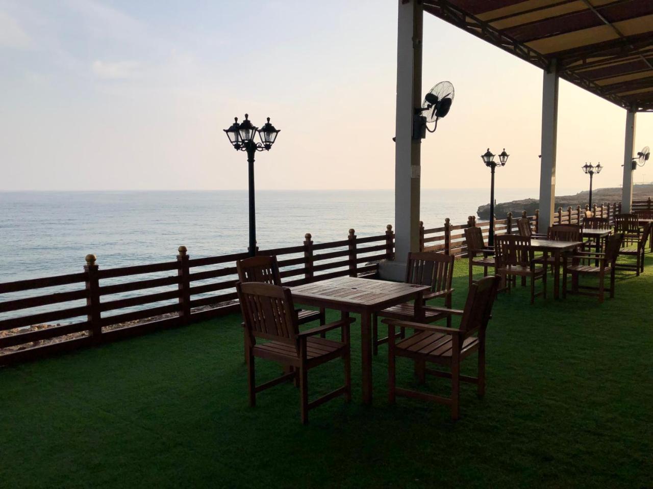 Sur Bandar Al Ayjah Hotel Apartments Εξωτερικό φωτογραφία